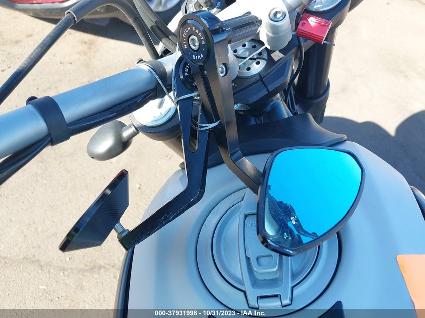 VIN ML015ANM2JT014943 2018 DUCATI SCRAMBLER 800