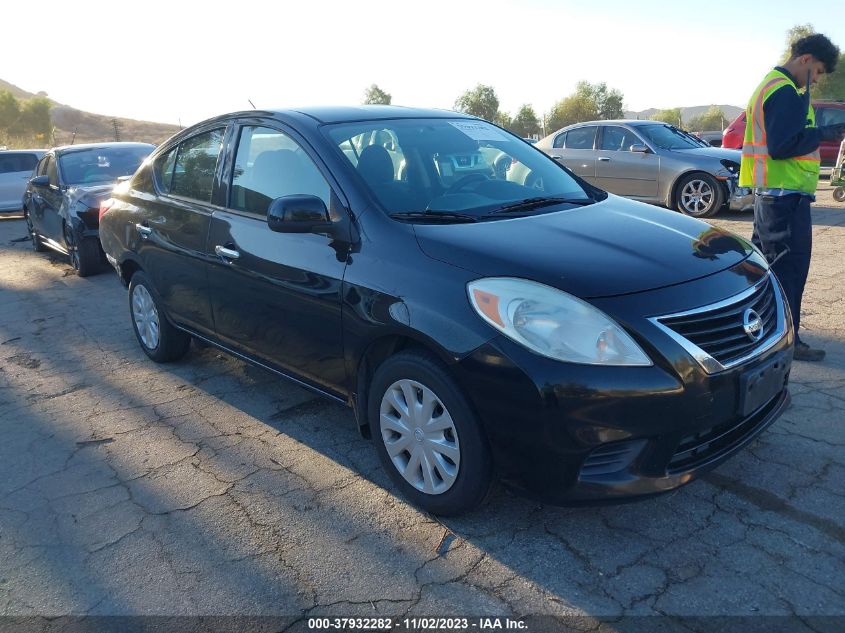 2014 NISSAN VERSA SV - 3N1CN7AP7EK456356