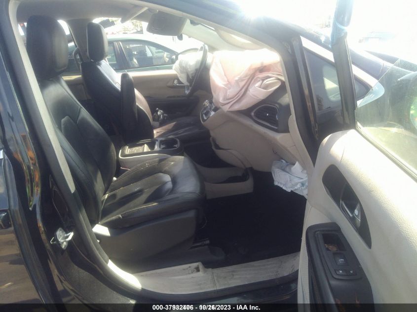 2020 CHRYSLER PACIFICA TOURING L - 2C4RC1BGXLR140078
