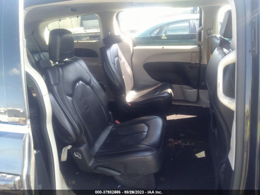 2020 CHRYSLER PACIFICA TOURING L - 2C4RC1BGXLR140078