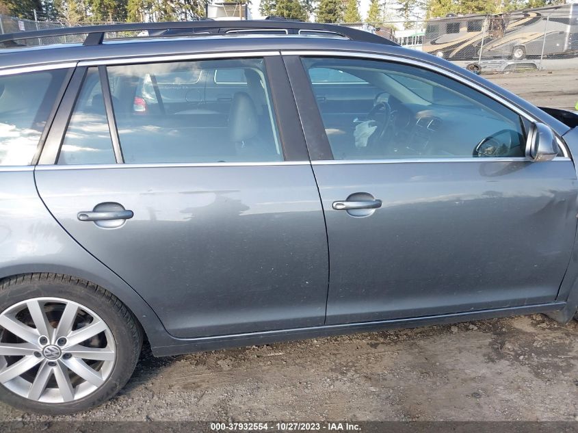 2014 VOLKSWAGEN JETTA SPORTWAGEN TDI W/SUNROOF - 3VWML7AJ0EM604254