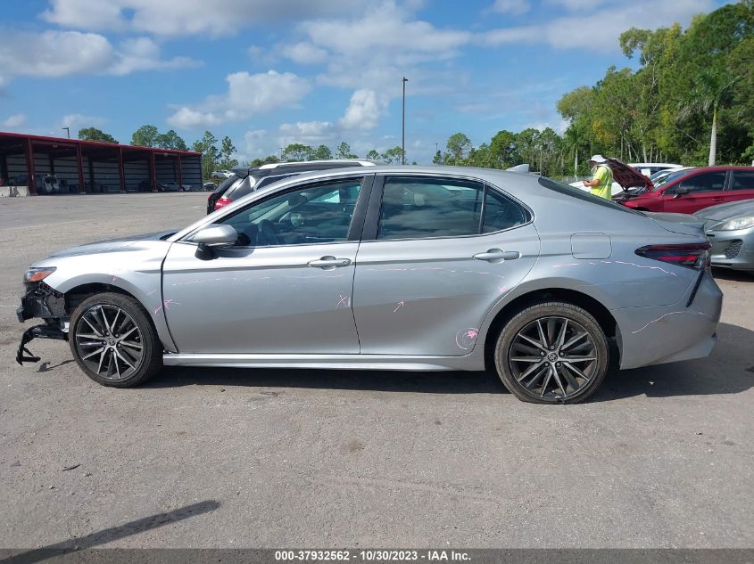 2022 TOYOTA CAMRY SE/SE NIGHT SHADE - 4T1G11AK6NU652165