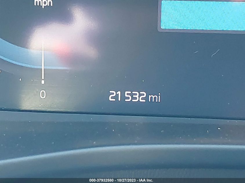 2021 VOLVO XC40 RECHARGE PURE ELECTRIC P8 - YV4ED3URXM2528365