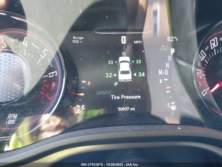 VIN 2C3CDZAG7JH216933 2018 DODGE CHALLENGER SXT
