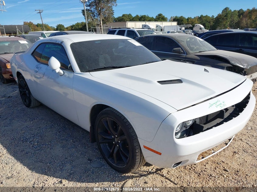 VIN 2C3CDZAG7JH216933 2018 DODGE CHALLENGER SXT