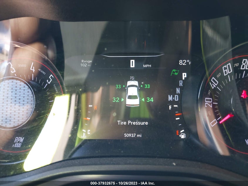 VIN 2C3CDZAG7JH216933 2018 DODGE CHALLENGER SXT