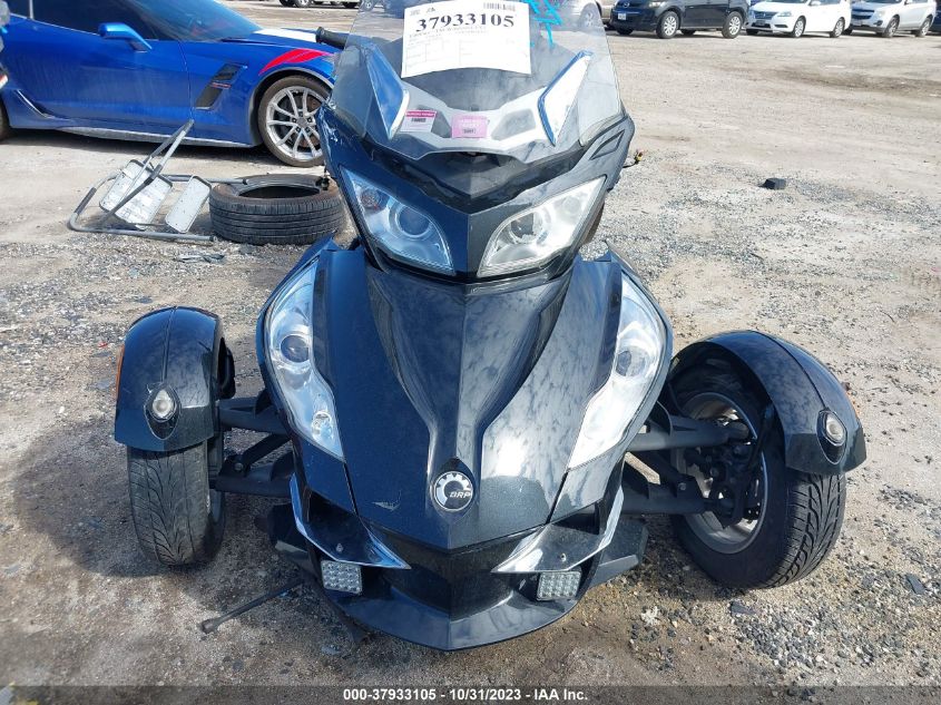 2010 CAN-AM SPYDER ROADSTER RT 2BXJBLC14AV000313