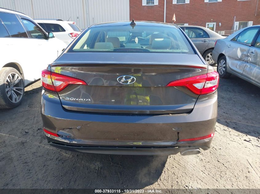 2015 HYUNDAI SONATA 2.4L SE - 5NPE24AFXFH216038