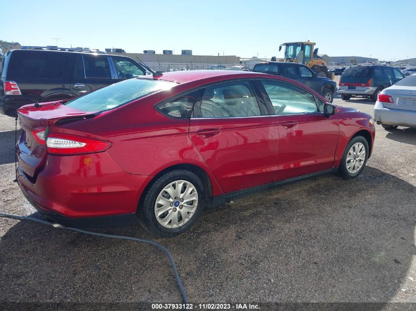 2013 FORD FUSION S - 3FA6P0G76DR215256