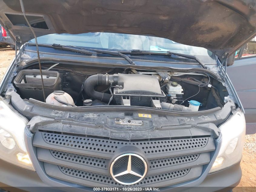 2018 MERCEDES-BENZ SPRINTER CARGO VAN WD3PE7CDXJP645944