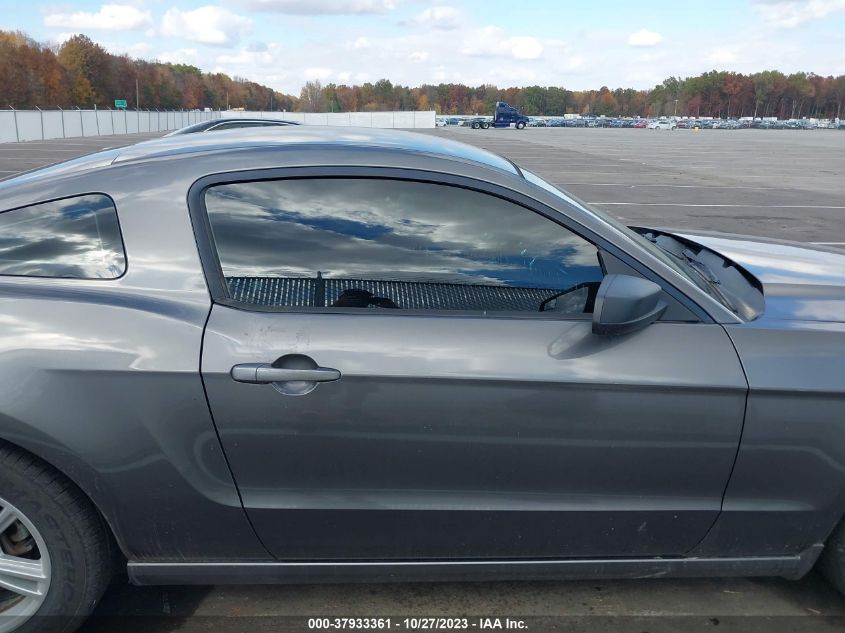 2014 FORD MUSTANG V6 - 1ZVBP8AM9E5277533