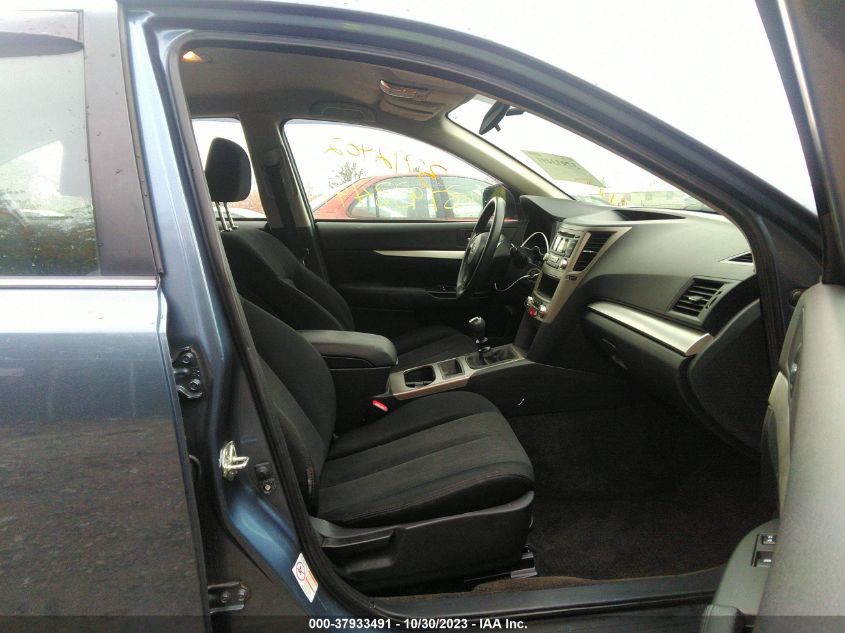 2013 SUBARU LEGACY 2.5I - 4S3BMAA65D1030164