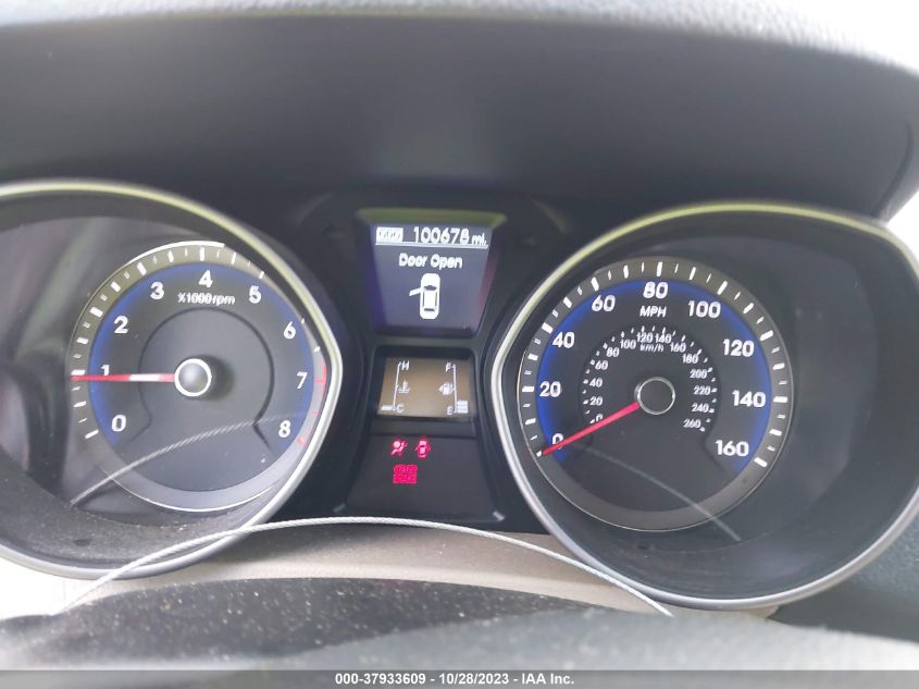 2014 HYUNDAI ELANTRA GT - KMHD35LH2EU198907