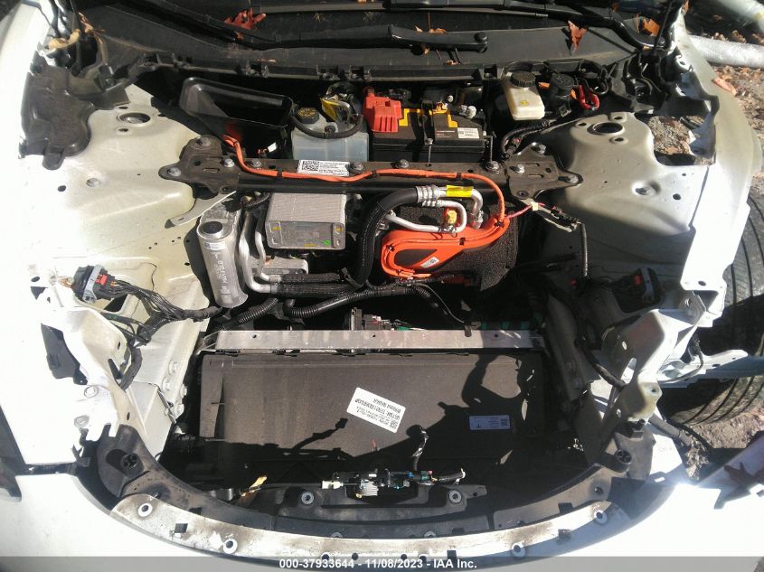 2022 TESLA MODEL 3 - 5YJ3E1EA7NF121106