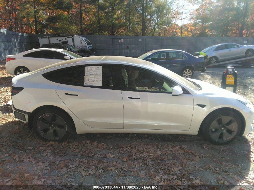 2022 TESLA MODEL 3 - 5YJ3E1EA7NF121106