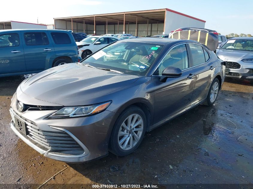 2021 TOYOTA CAMRY LE - 4T1C11AK2MU443017
