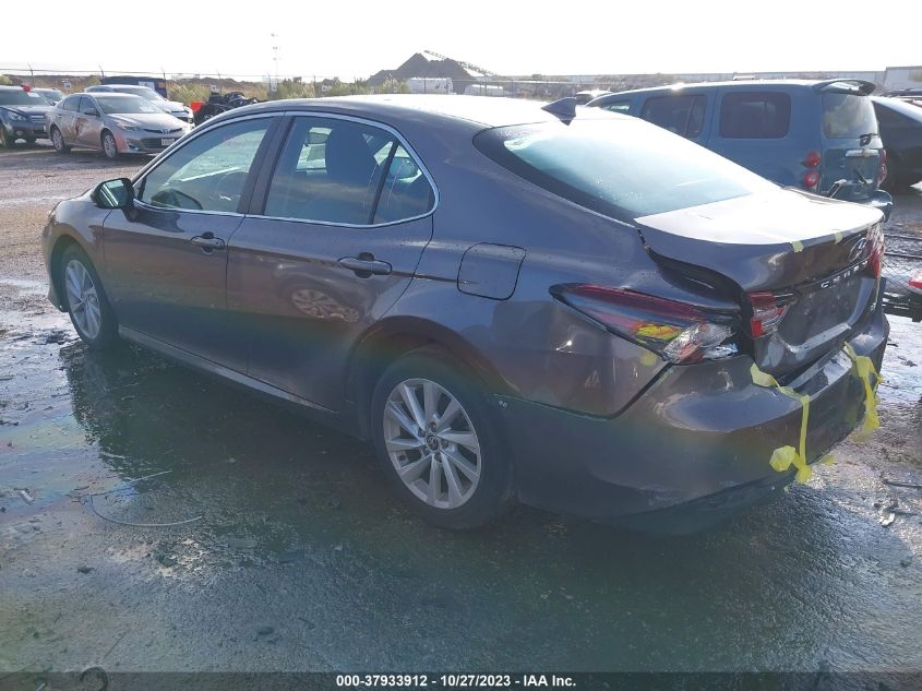 2021 TOYOTA CAMRY LE - 4T1C11AK2MU443017