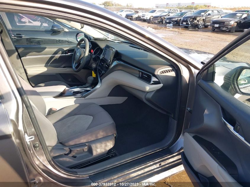 2021 TOYOTA CAMRY LE - 4T1C11AK2MU443017