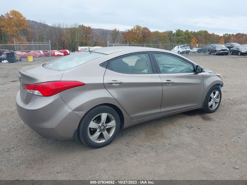 2013 HYUNDAI ELANTRA GLS PZEV - 5NPDH4AEXDH409692