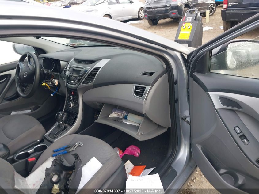 2016 HYUNDAI ELANTRA SE/SPORT/LIMITED - 5NPDH4AE7GH741786