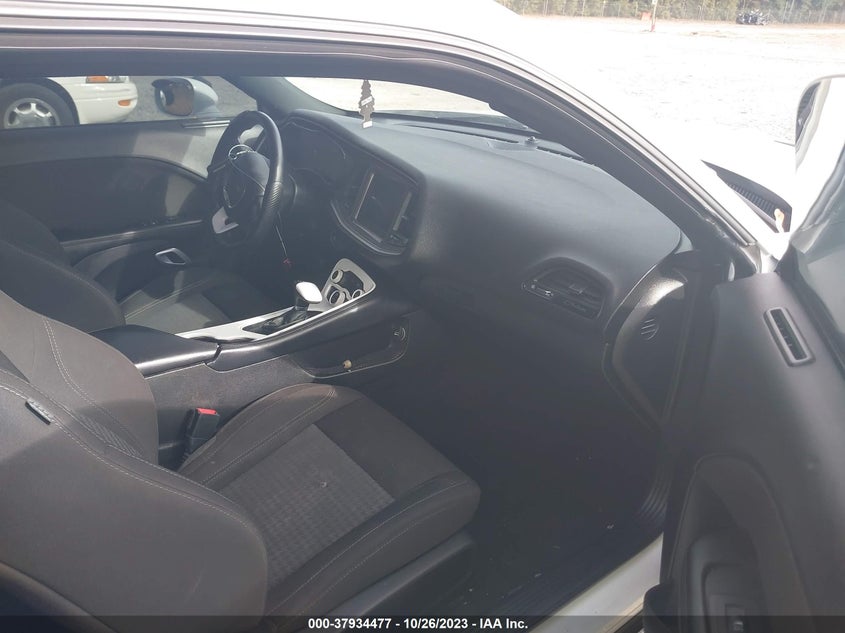 VIN 2C3CDZAG1MH605071 2021 DODGE CHALLENGER SXT