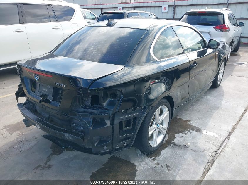 2013 BMW 128I WBAUP7C59DVP24580