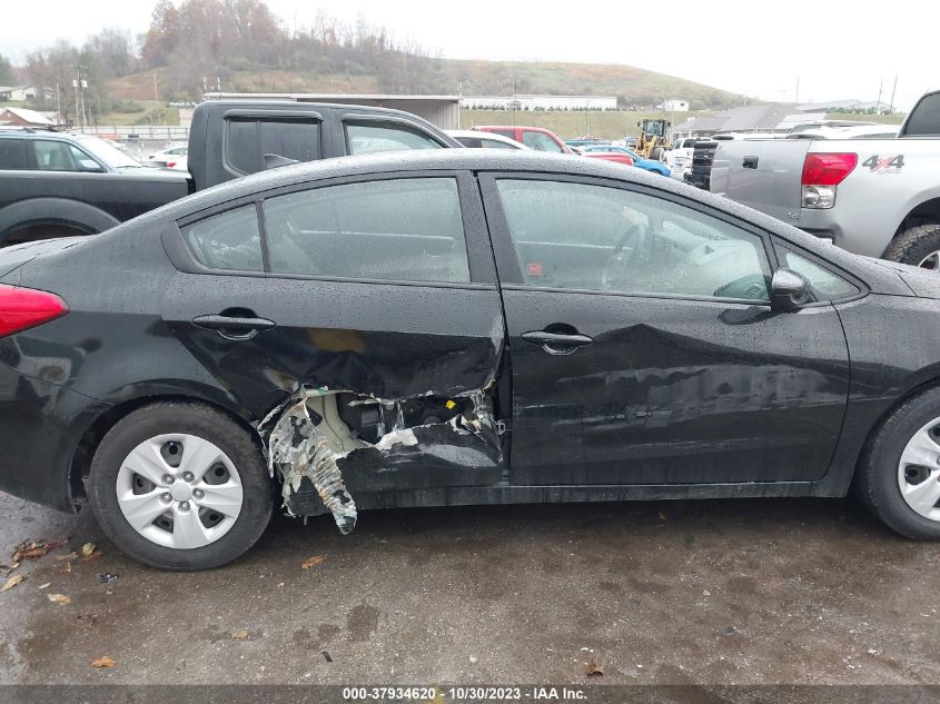 2016 KIA FORTE LX - KNAFK4A67G5541944