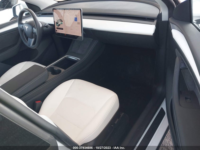 VIN 7SAYGDEEXPF591334 2023 TESLA MODEL Y