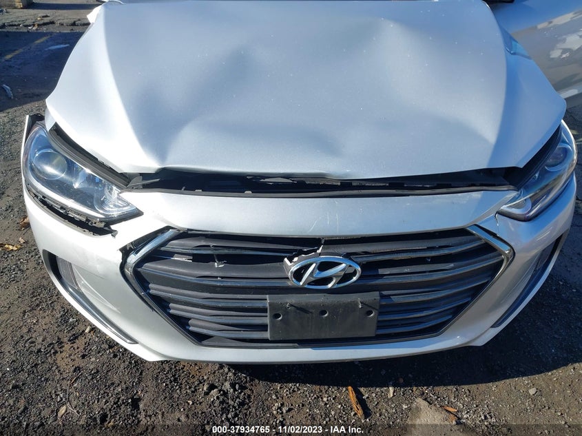 VIN 5NPD84LF2JH252144 2018 HYUNDAI ELANTRA LIMITED