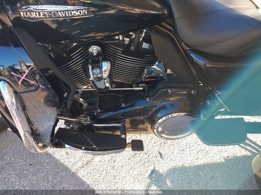 2019 HARLEY-DAVIDSON FLHTCUTG - 1HD1MAF14KB853179