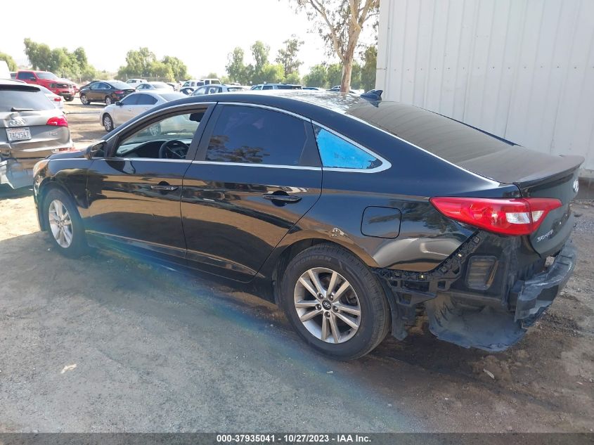 2016 HYUNDAI SONATA 2.4L SE - 5NPE24AF5GH321569