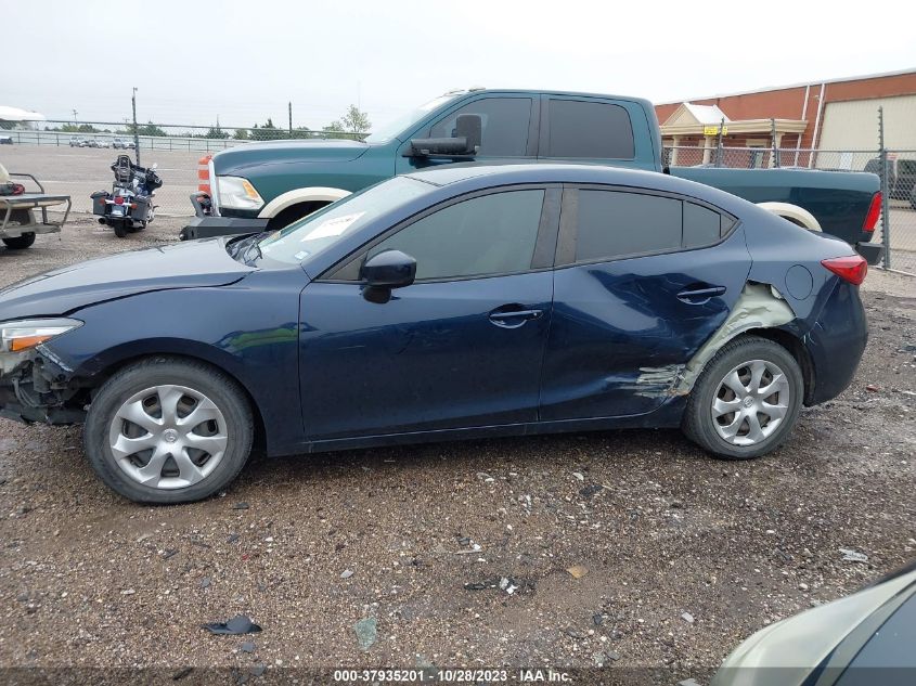 2018 MAZDA MAZDA3 4-DOOR SPORT - 3MZBN1U78JM222725