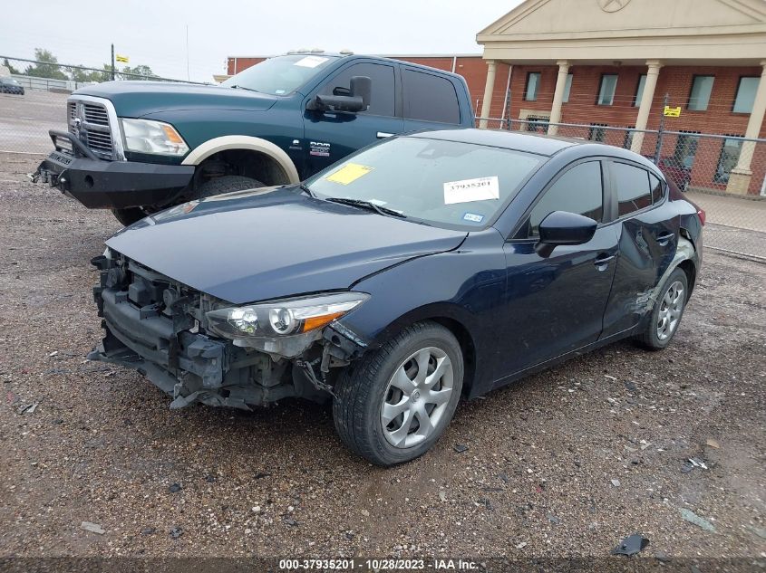 2018 MAZDA MAZDA3 4-DOOR SPORT - 3MZBN1U78JM222725