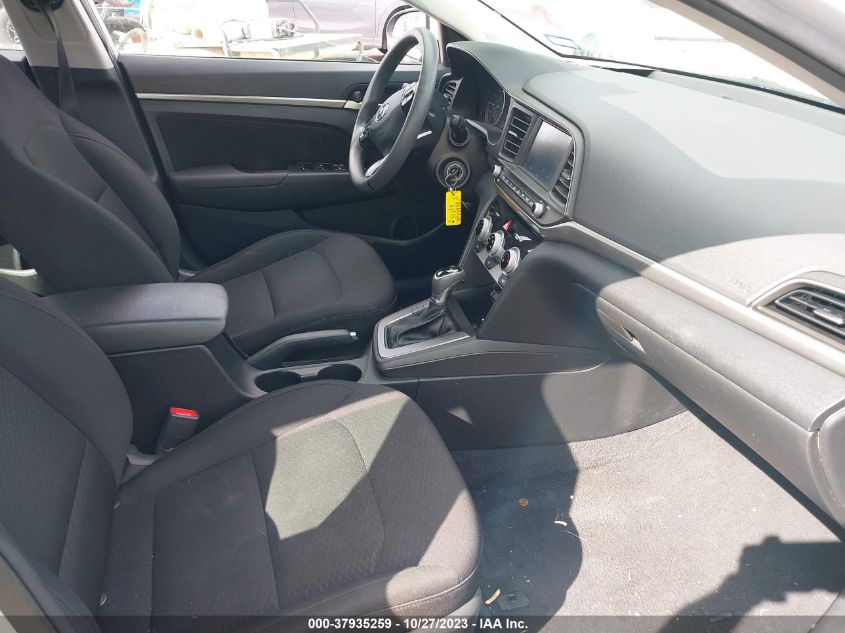 2019 HYUNDAI ELANTRA SEL - 5NPD84LF3KH421640