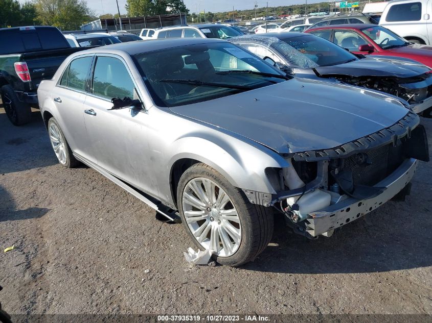 2013 CHRYSLER 300C 2C3CCAET6DH630673