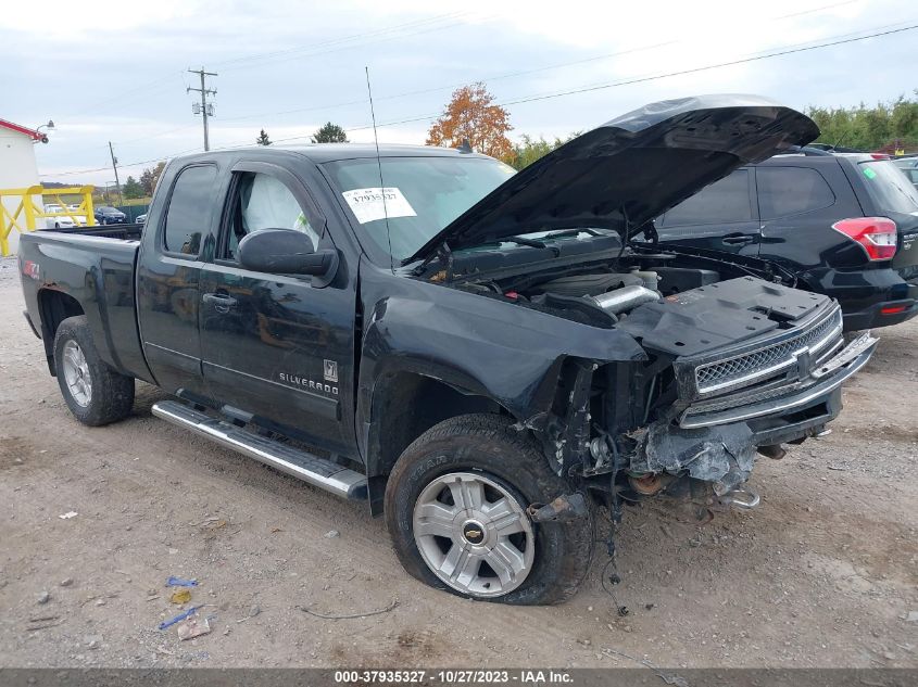 2013 CHEVROLET SILVERADO 1500 LT - 1GCRKSE71DZ187009