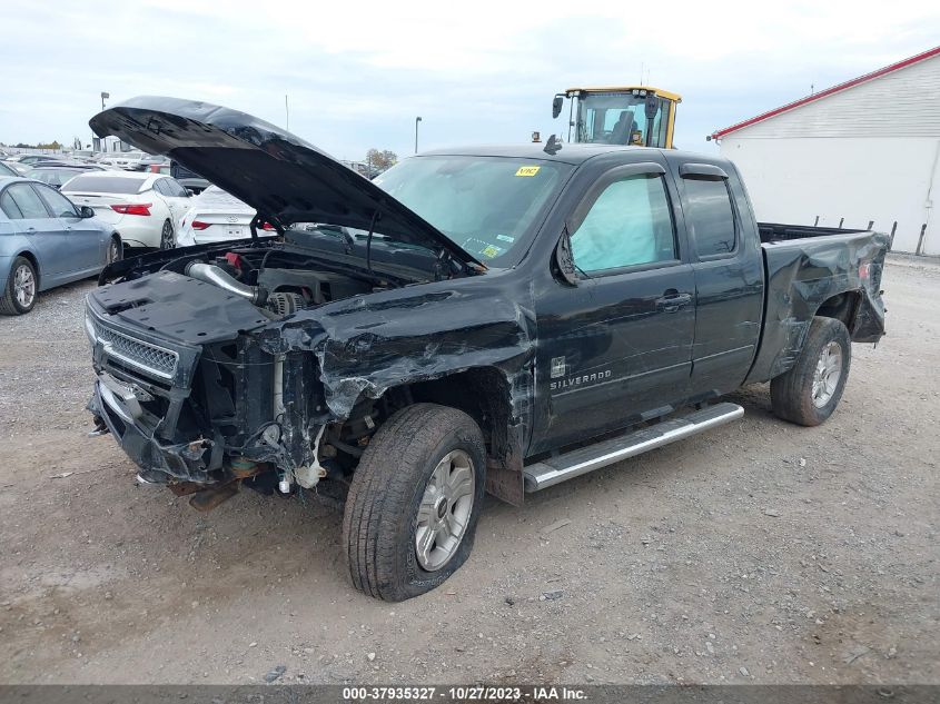 2013 CHEVROLET SILVERADO 1500 LT - 1GCRKSE71DZ187009