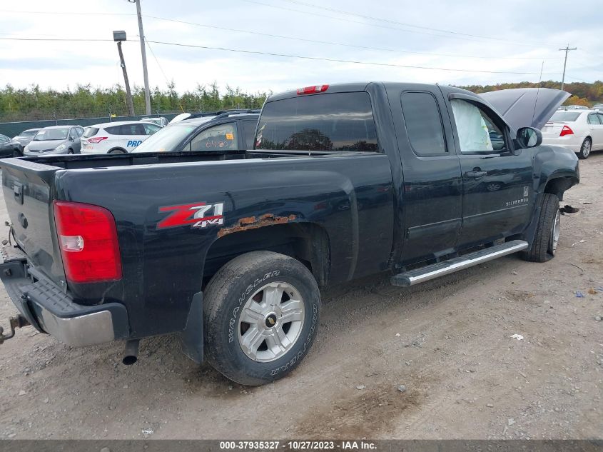 2013 CHEVROLET SILVERADO 1500 LT - 1GCRKSE71DZ187009