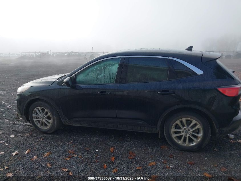 2020 FORD ESCAPE SE - 1FMCU0G68LUA28536