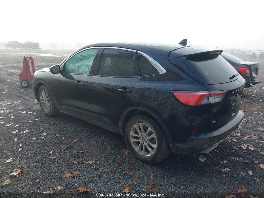 2020 FORD ESCAPE SE - 1FMCU0G68LUA28536