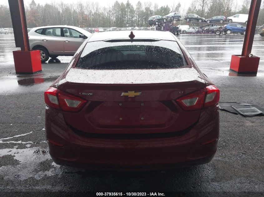 2018 CHEVROLET CRUZE LT - 1G1BE5SM9J7139164