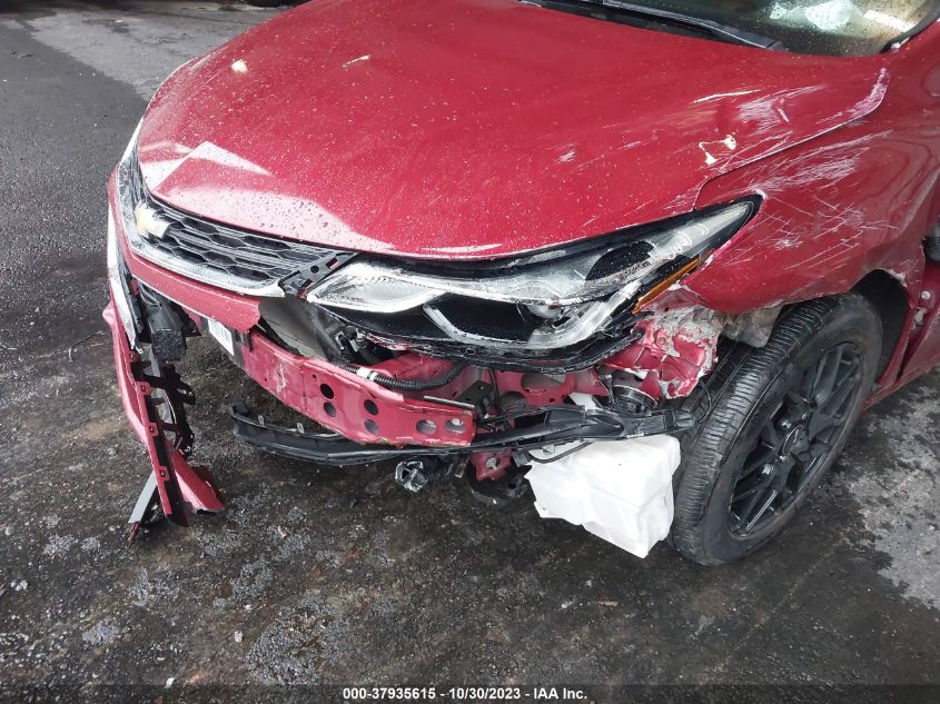 2018 CHEVROLET CRUZE LT - 1G1BE5SM9J7139164