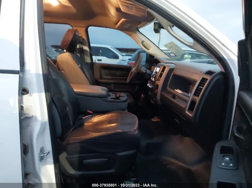 2019 RAM 1500 CLASSIC TRADESMAN - 1C6RR6FT0KS574131