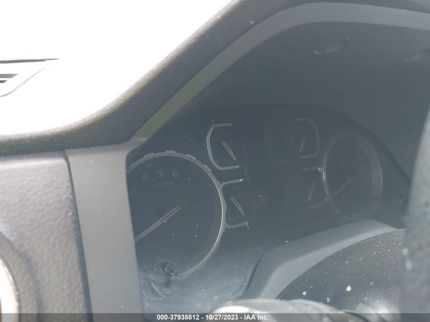 2019 TOYOTA TUNDRA SR5 5.7L V8 5TFEY5F15KX252719