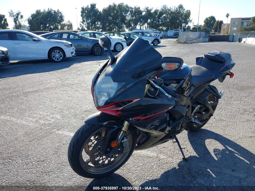 2011 SUZUKI GSX750 JS1GR7MA1B2104787