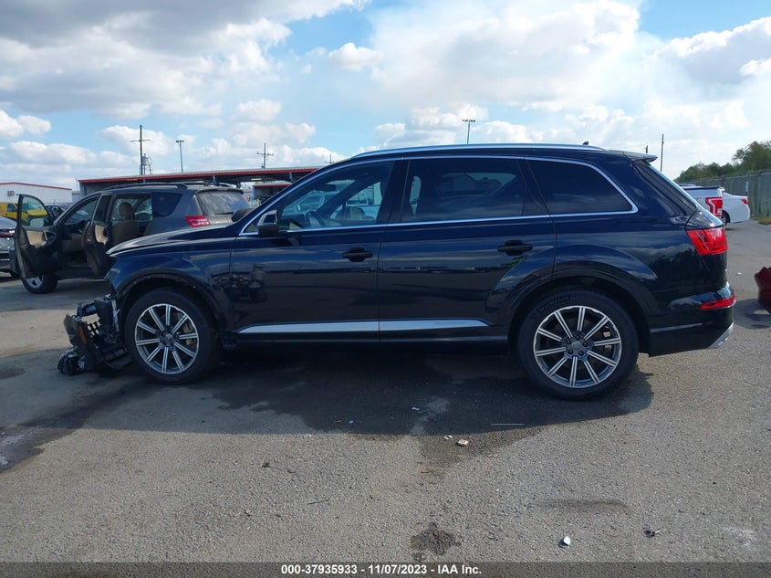 VIN WA1LAAF77HD039686 2017 AUDI Q7 PREMIUM PLUS