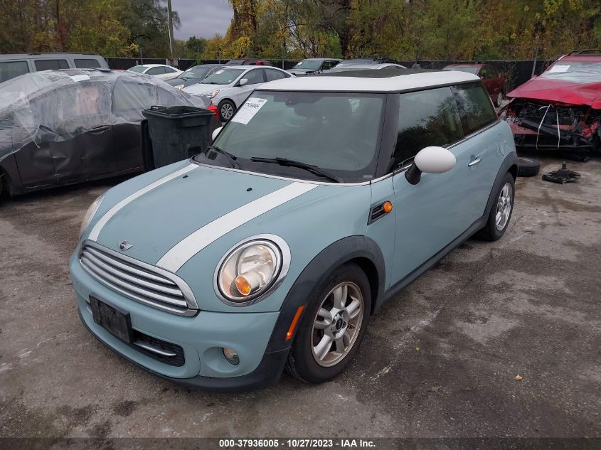2013 MINI HARDTOP COOPER - WMWSU3C56DT688786