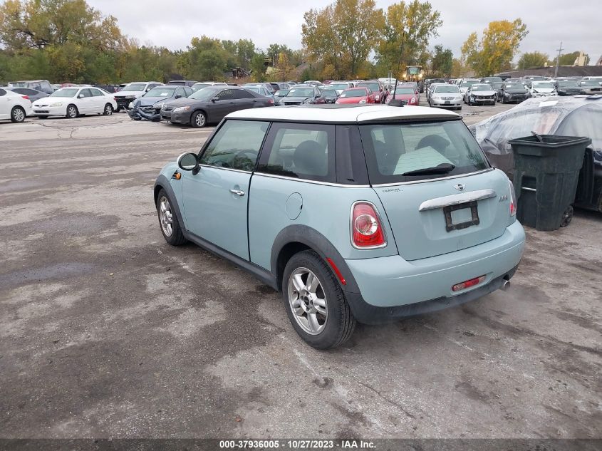 2013 MINI HARDTOP COOPER - WMWSU3C56DT688786