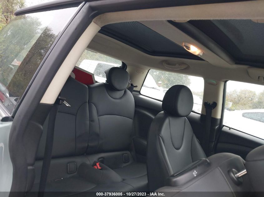2013 MINI HARDTOP COOPER - WMWSU3C56DT688786
