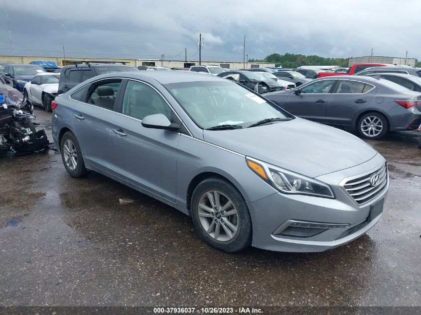 2015 HYUNDAI SONATA 2.4L SE - 5NPE24AF4FH190729